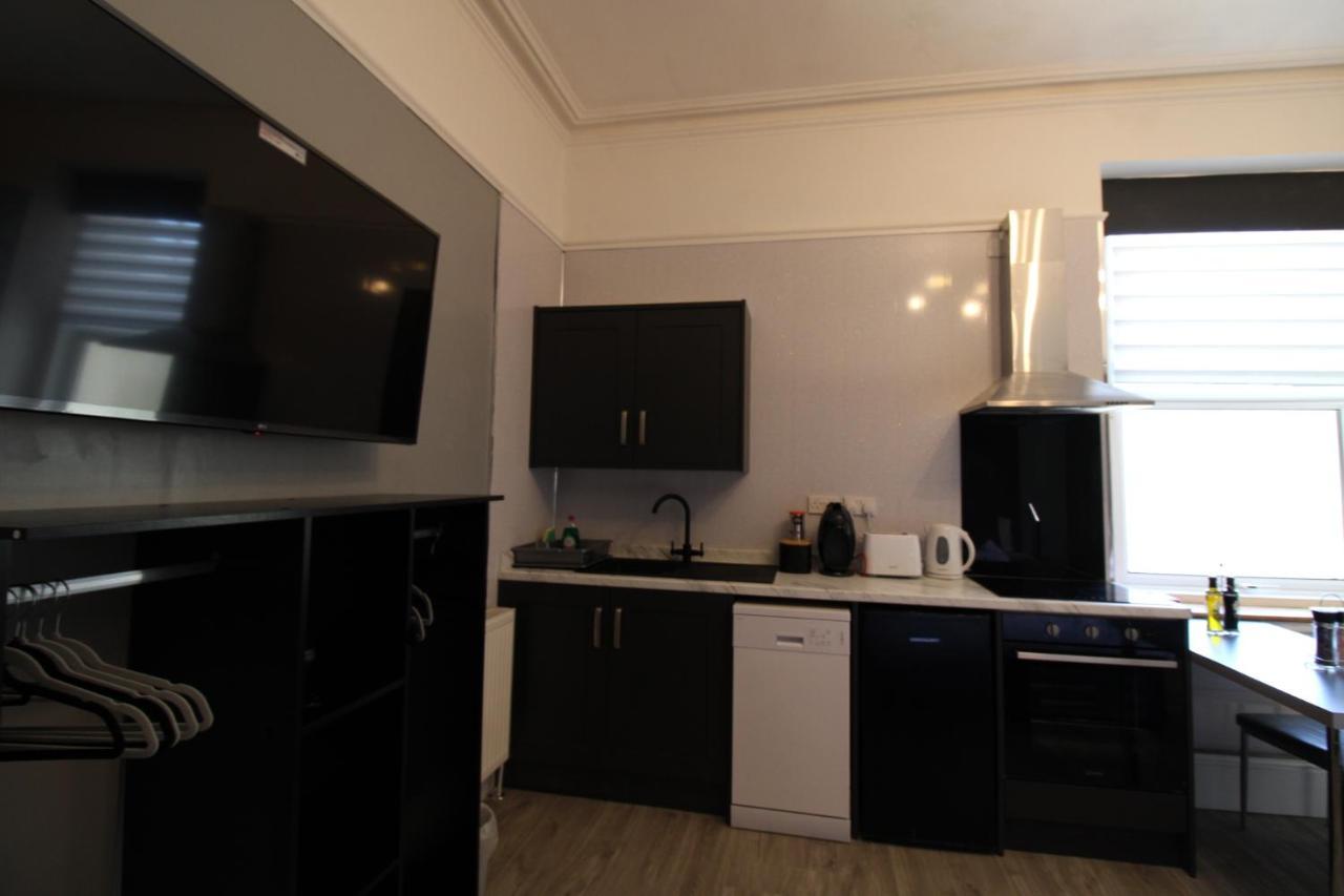 Clifton Villa Guest House Лландидно Экстерьер фото